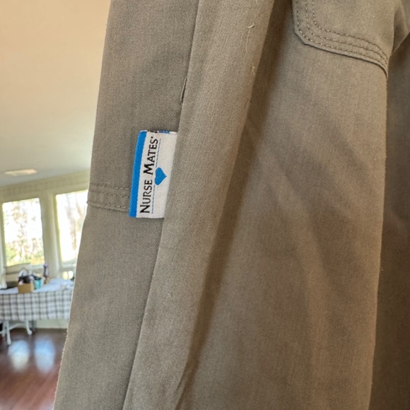 Assorted scrub Pants - Picture 8 of 9